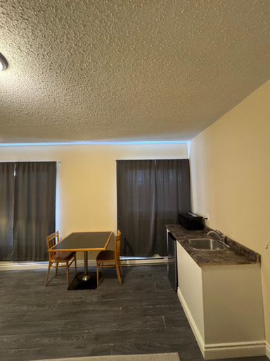 Others 3, Kenricia Hotel, Kenora
