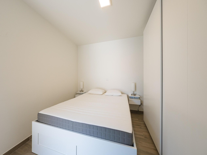 Others 2, Chic Flat with Bunk Beds, West-Vlaanderen