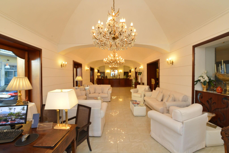 Public Area 5, Hotel Palma, Napoli