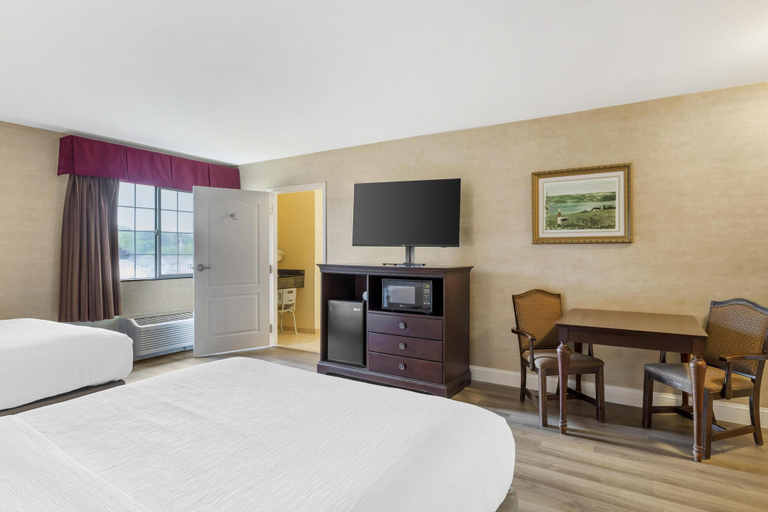 Bedroom 3, Best Western Plus Vineyard Inn & Suites, Yates