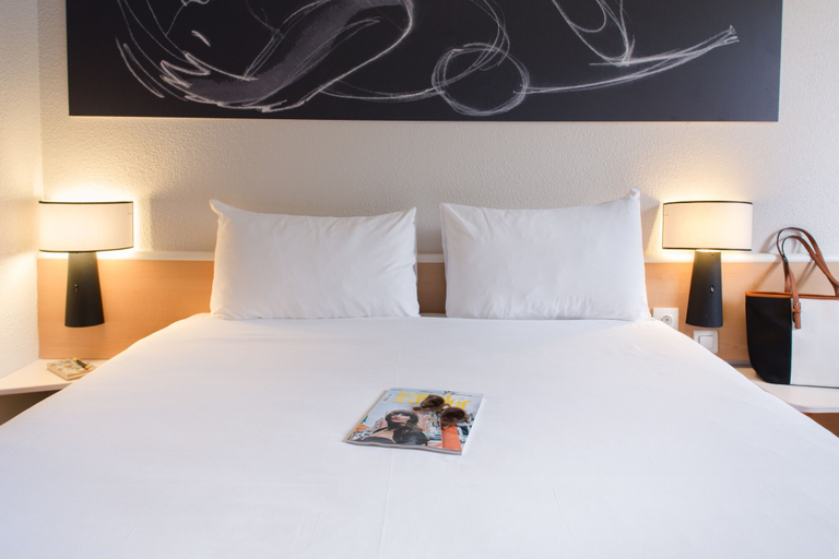 Bedroom 3, ibis Madrid Fuenlabrada, Madrid