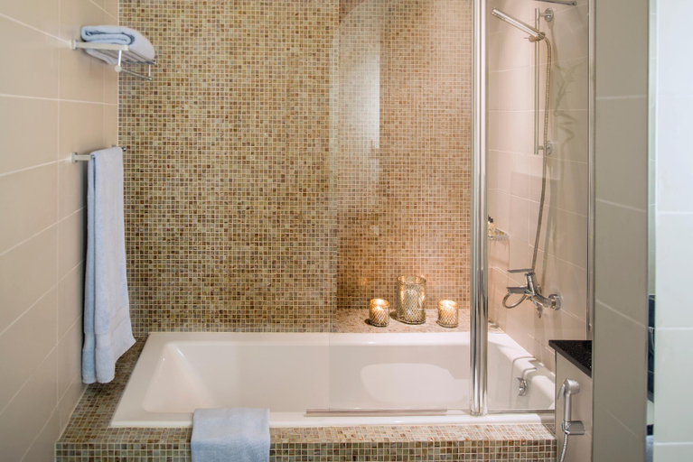 Bathroom 2, Dream Inn - CentralPark Tower 2BR Duplex Apartment, Dubai