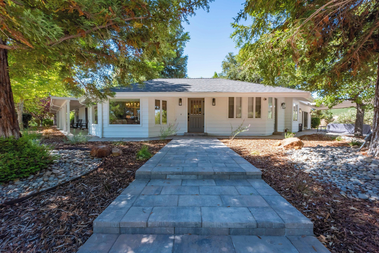 Exterior & Views 2, Arbor House, San Luis Obispo