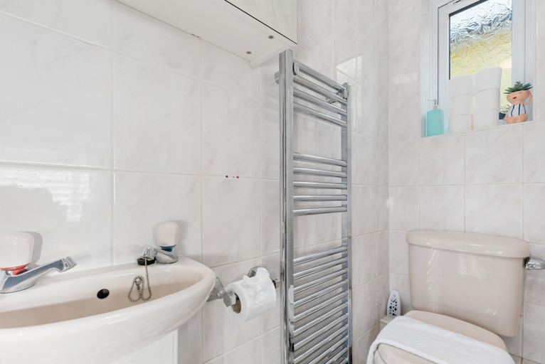 Bathroom 4, Boutique Studio Apartment By My Getaways, Brighton and Hove
