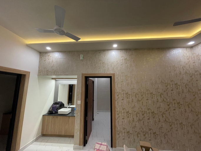 Others 5, MEDURE International, Malappuram