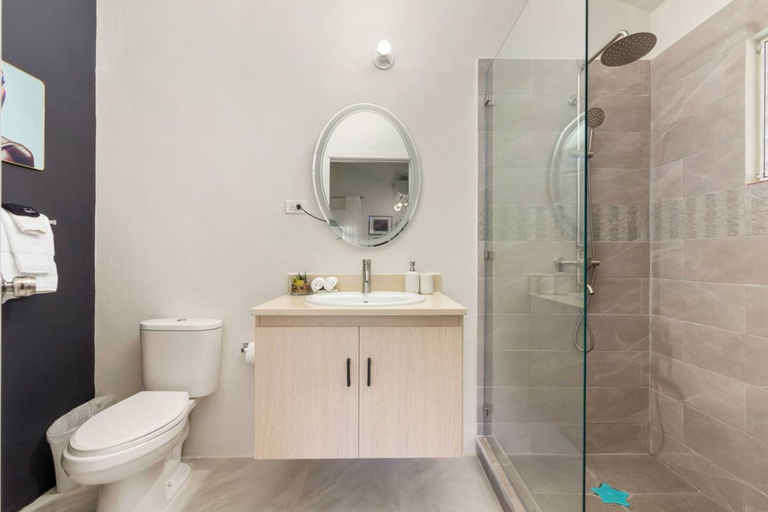 Room 4, Sunset Arecahomes Beach Access Pool Water Park