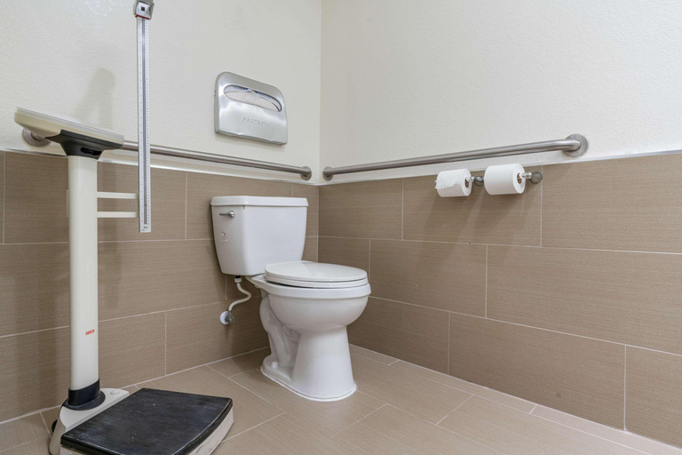 Bathroom 4, Comfort Inn Fairfield Napa Valley Area, Solano