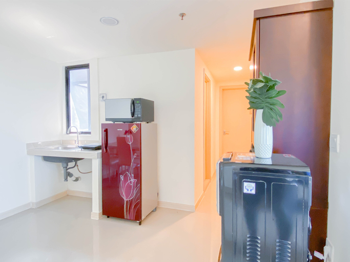 Others 3, Soft Scandinavian 3BR at Meikarta Apartment By Travelio, Cikarang