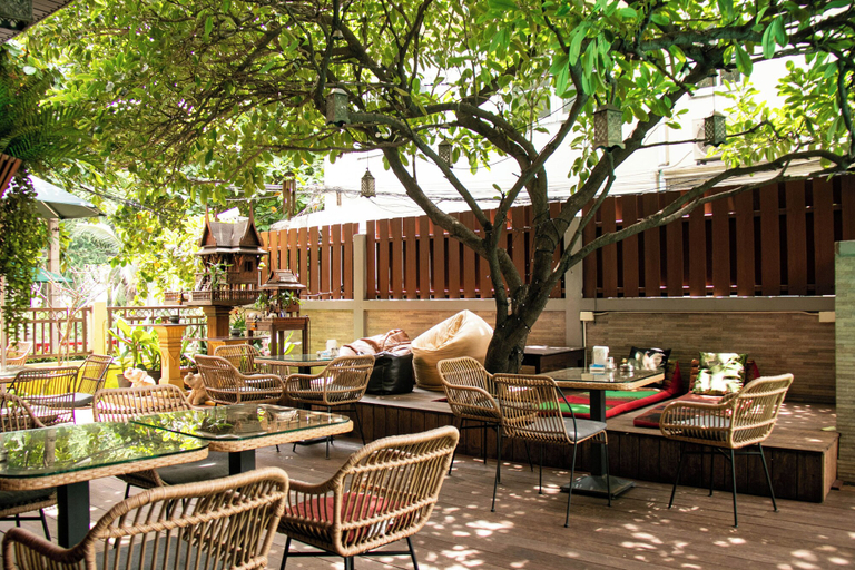 Food & Drinks 5, Lamphu Tree House Boutique Hotel, Phra Nakhon