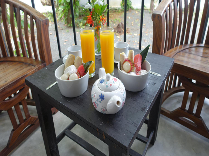 Food & Drinks 4, Lake House Hikka, Hikkaduwa