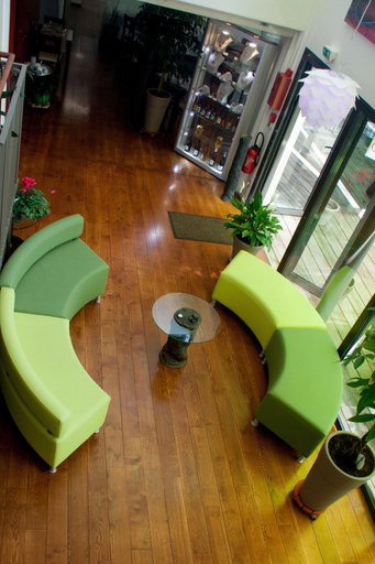 Public Area 2, Terre De Loire, Cher