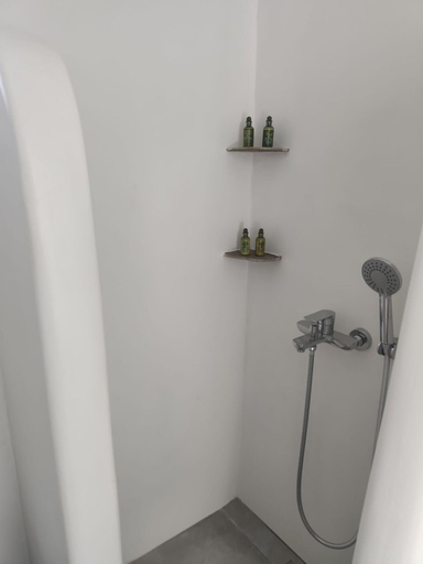 Room 5, Alos Seafront Gem - Loutra Seaview Escape, South Aegean