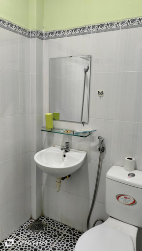 Bathroom 4, Lam Tung Guesthouse, Nha Trang