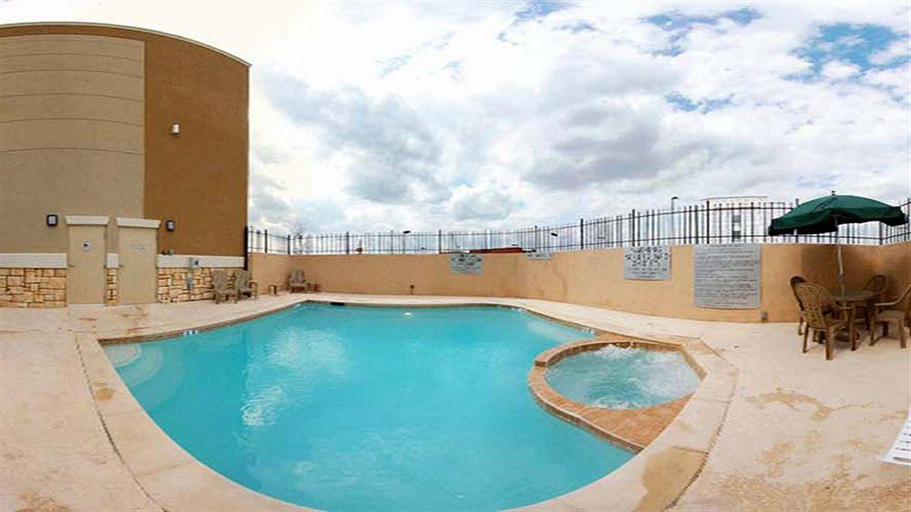 Sport & Beauty 5, Comfort Suites West Dallas - Cockrell Hill, Dallas