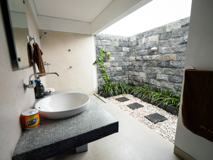 Bathroom 3, Tamerta Villa, Karangasem
