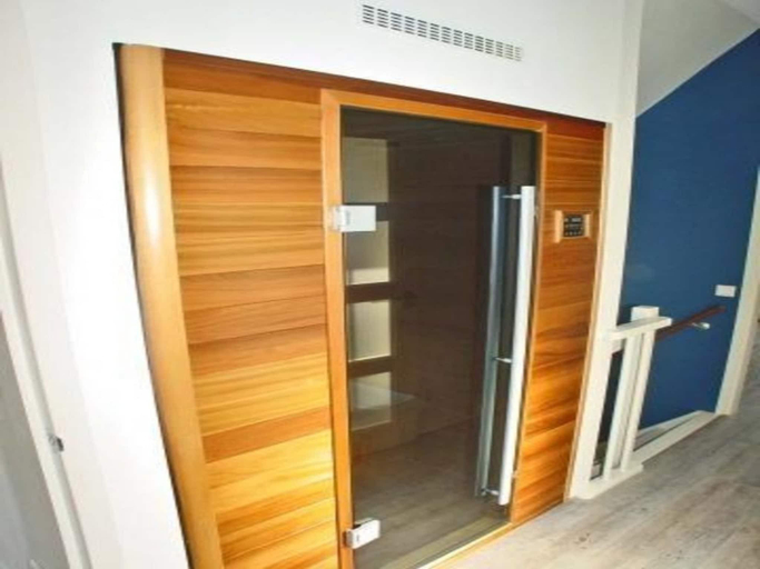 Others 5, Luxury Home in Zeeland with Infrared Sauna, Sluis
