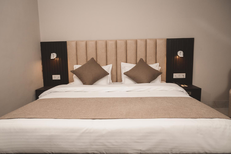 Bedroom, Hotel Grand Vista, Dimapur