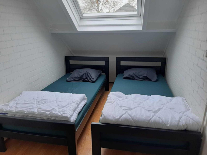 Bedroom 2, Cozy House in Breskens near Scenic Beaches, Sluis