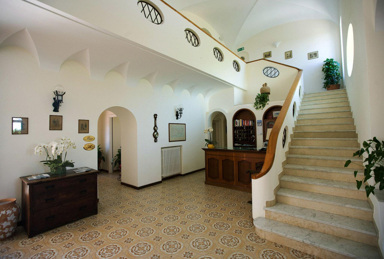 Public Area 4, Hotel Villa Sarah, Napoli