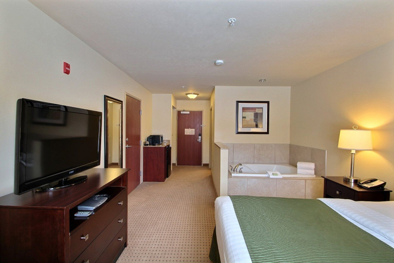 Bedroom 3, Cobblestone Inn & Suites - Bloomfield, Davis