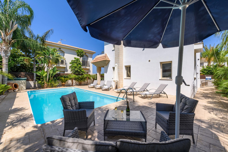 Others 3, Villa Alex in Protaras