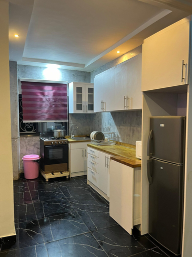Others 3, Tade Residence, Wouri
