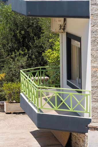 Others 5, Olivet Hotel, Vlorës