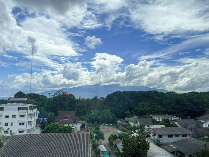 Exterior & Views 2, Inspire House Hotel, Muang Chiang Mai