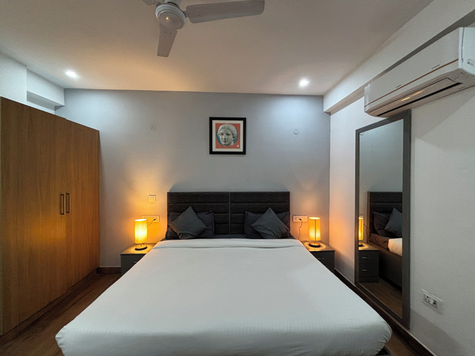 Bedroom, Housr Sector 43 Gurgaon Paras Hospital, Gurgaon