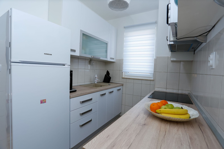 Others 4, Trogir Stylish Apartment With Balcony and Sea View, Trogir