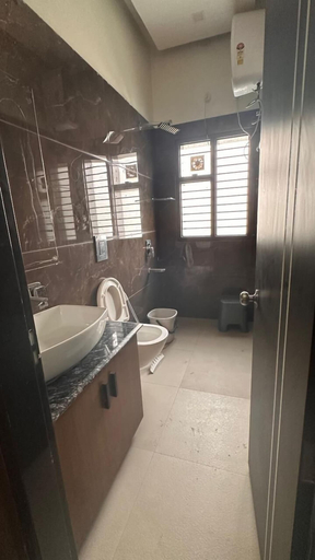 Bathroom 3, Sapphire Hotel & Banquet, Jind