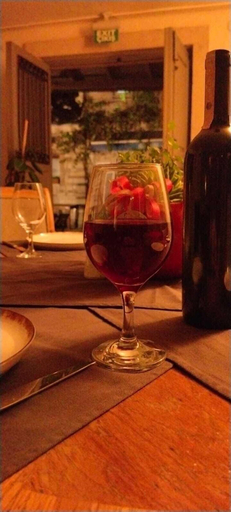 Food & Drinks