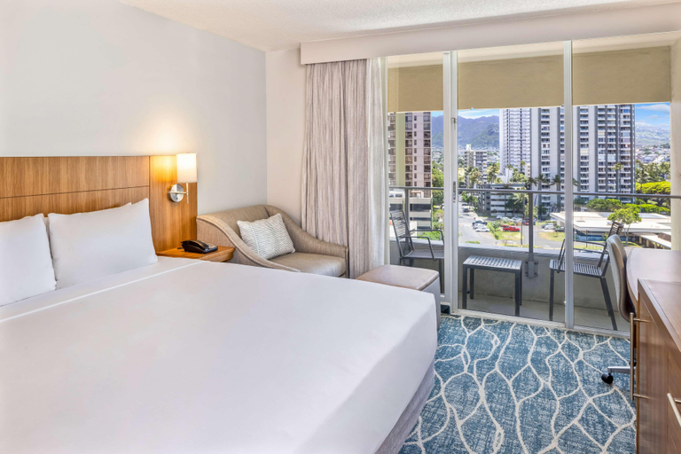 Bedroom 3, Hyatt Place Waikiki Beach, Honolulu
