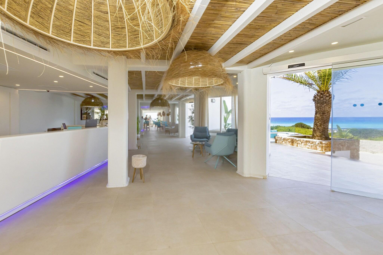 Public Area 3, Hotel Maysi, Baleares