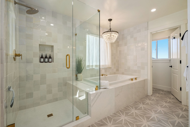 Bathroom 4, Mira Vista Heights, San Luis Obispo