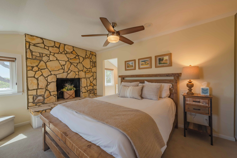 Bedroom 2, Hidden Acre Vineyard, San Luis Obispo