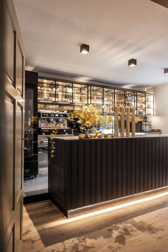 Food & Drinks 5, Ansitz Thierburg, Bolzano