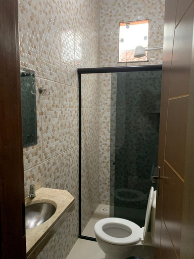 Bathroom 5, HOTEL LISBOA, Capanema