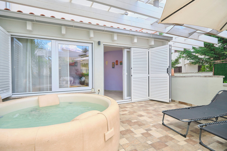 Sport & Beauty 5, Sunshine Suites by Litto, Okrug