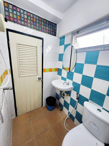 Bathroom 8