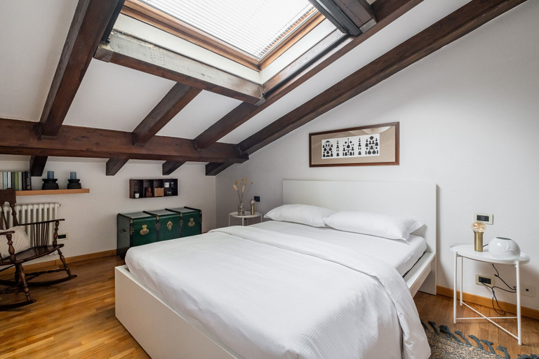 Others 5, Loft con 2 Terrazzi nei Pressi Della Johns Hopkins University, Bologna