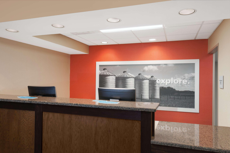 Public Area 2, Hampton Inn Lancaster, Fairfield