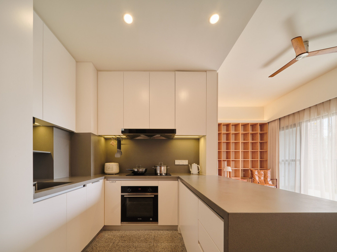 Dining Room 7