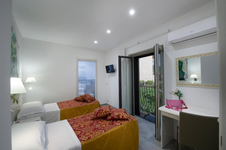 Bedroom 4, L AMARANTO, Napoli