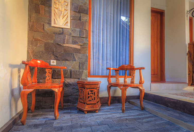 Others 2, Morobudur Guesthouse, Magelang