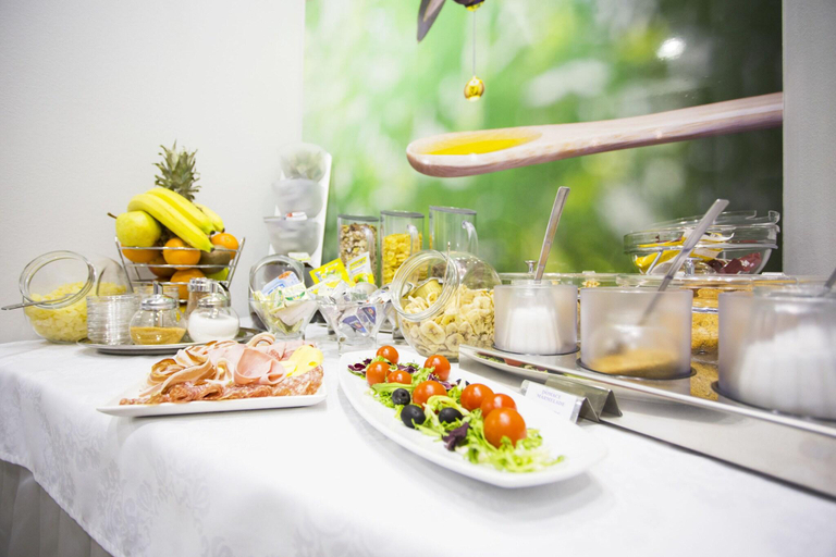 Food & Drinks 5, More, Split