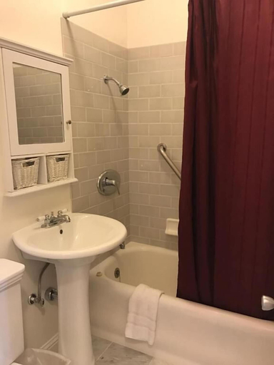 Bathroom 4, Mayflower Hotel, San Francisco