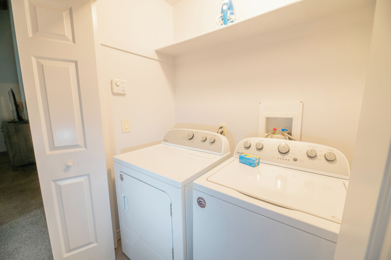 Bathroom 3, Brown Bear Lodge, San Bernardino