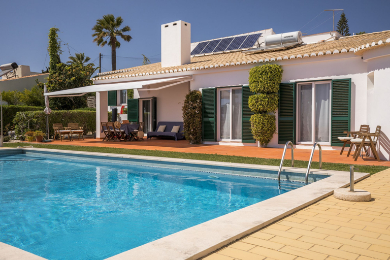 Room 3, Praia da Luz Private Pool Sea View Villa, Lagos
