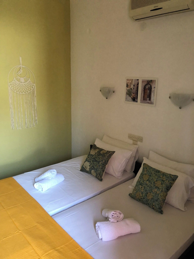 Bedroom 3, HOTEL KEKROPS, Central Greece